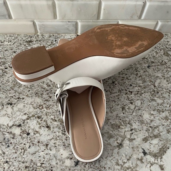 EUC Banana Republic Leather Buckle Strap Mule - Picture 6 of 8